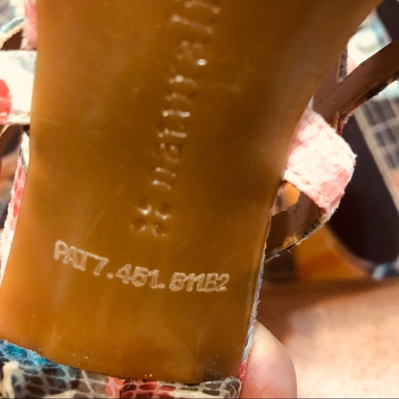 💐Naturalizer Snake Pattern Heeled Sandals! - Picture 4 of 15